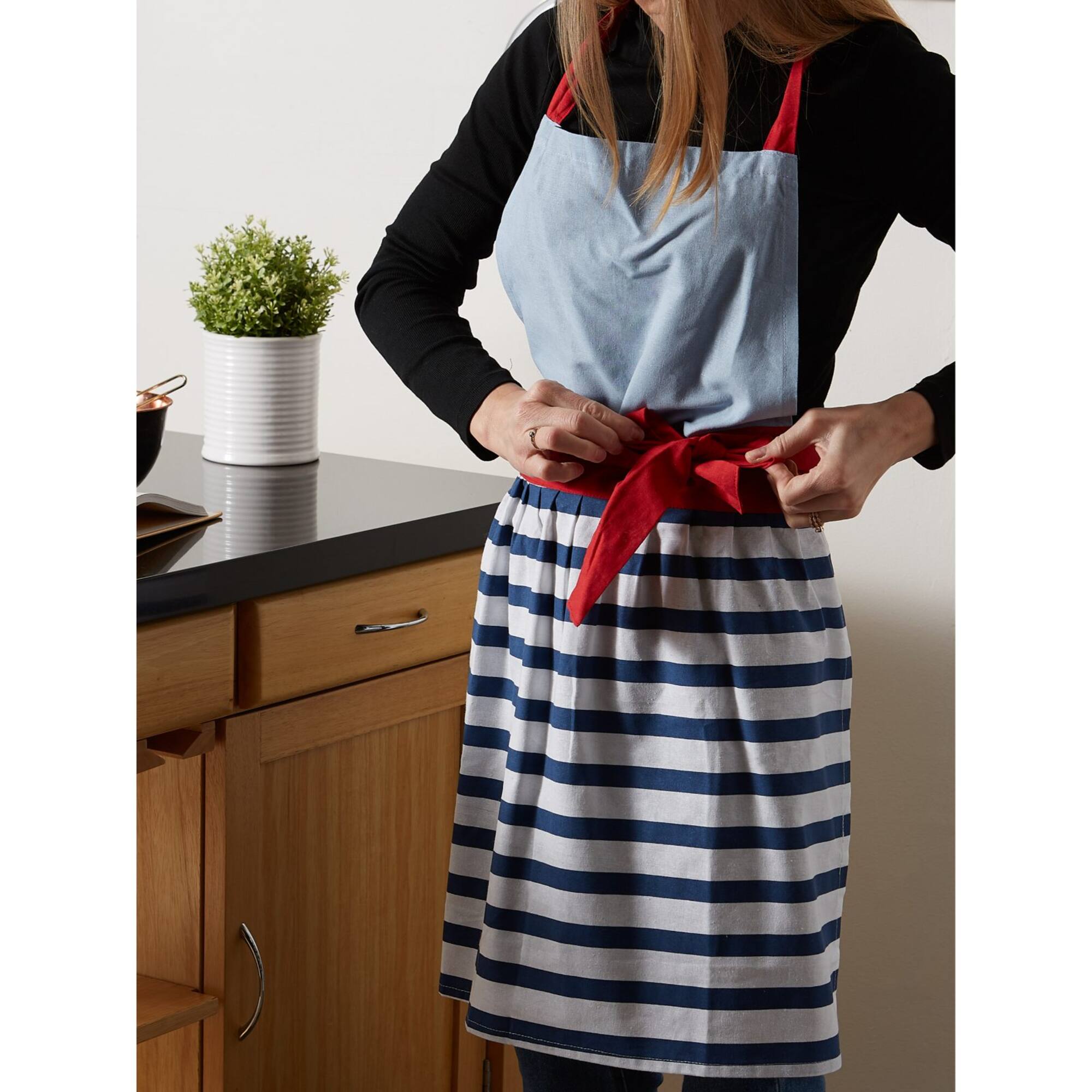 DII® Striped Skirt Apron